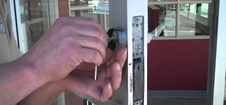 commercial door lock repair Los Banos